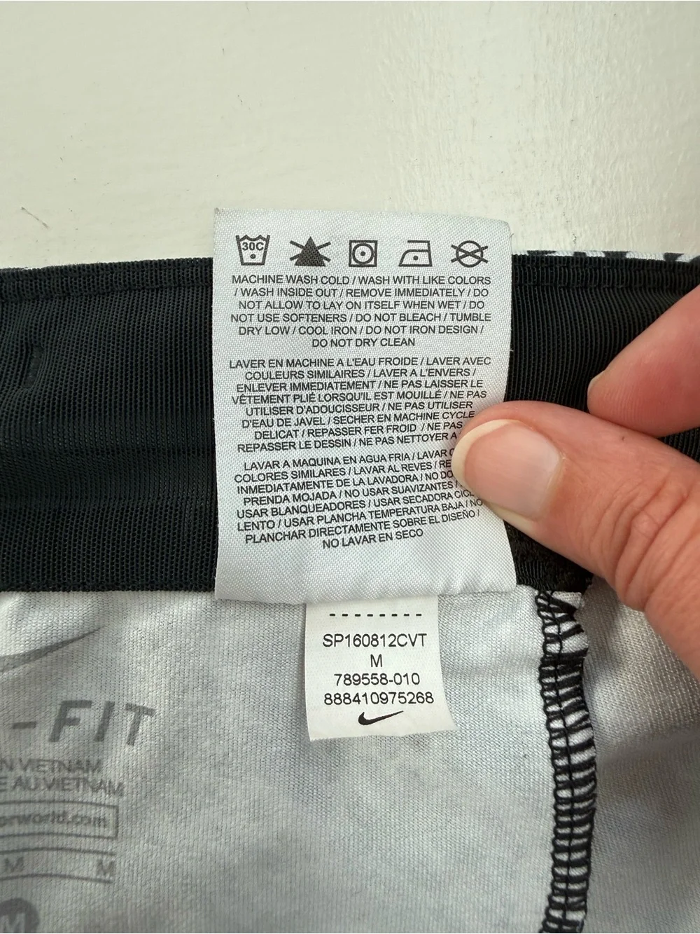 Nike Dri-FIT Womens Patterned Running Shorts Euc Size Medium